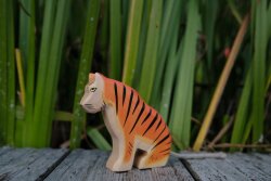 Tiger sitting