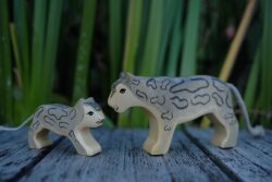 Snow Leopard small