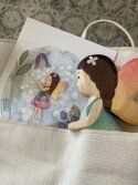 Maya Fee + Postkarte